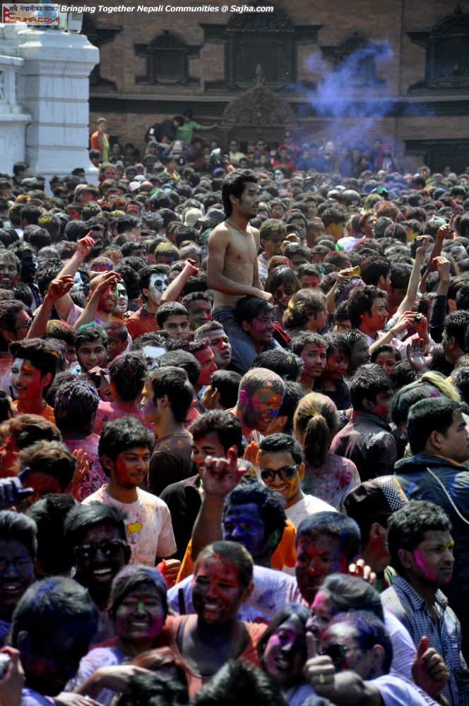 holi