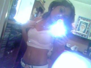 Miss iLLiNois Lookin sexy in camera phone shotz