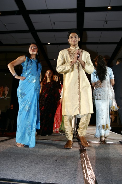 ANA 2008 FASHION SHOW