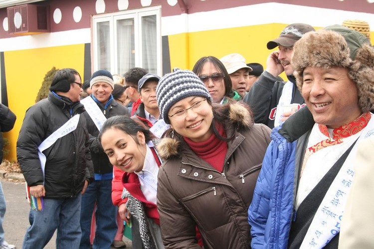 HAPPY LANGLO LOSAR