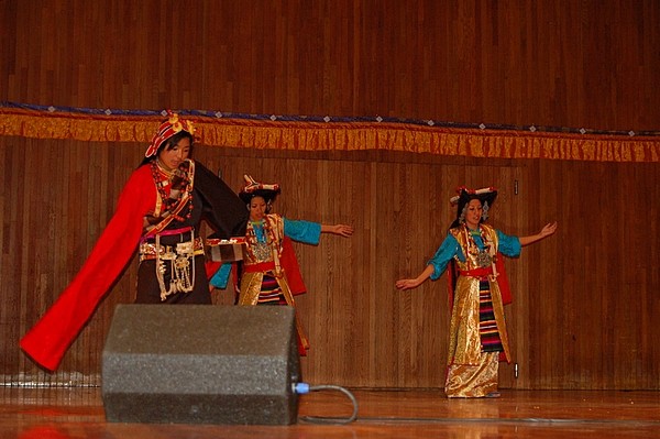 Central Asia Musical Arts Performance