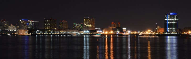 Boston park @ night