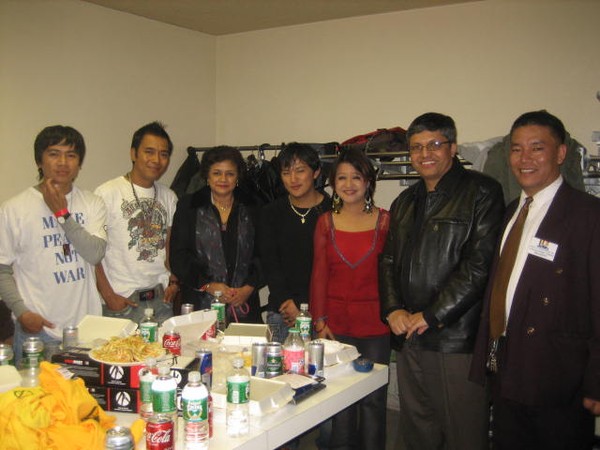 Himalayan Live Concert - some pics