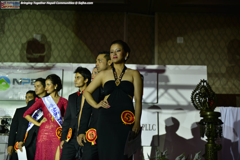 ANA Fashion Extravaganza 2013