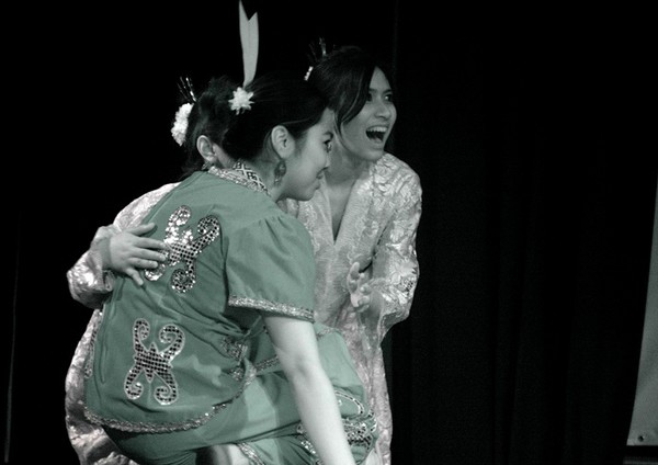 Laughing at their own fellow dancer ?