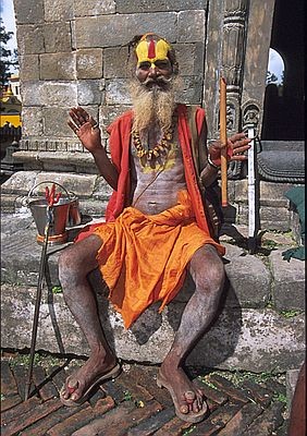 Aare balakharu timiharu badhi chak chak garyau,,Nas lai jathabhabi gali gayrau bhane timiharu ko satyanas hune cha