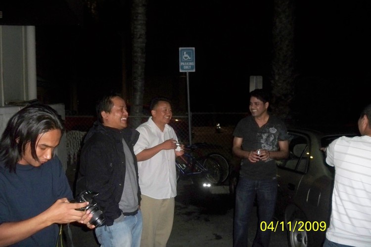 LA 11 NEW YEAR, LOS ANGELES, April 11, 09