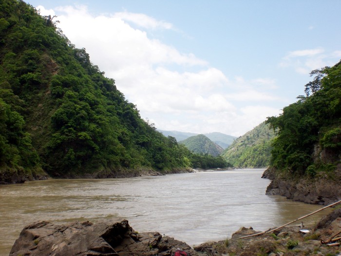 This is the proposed site for high dam at Koshi river near to Barahachettra 