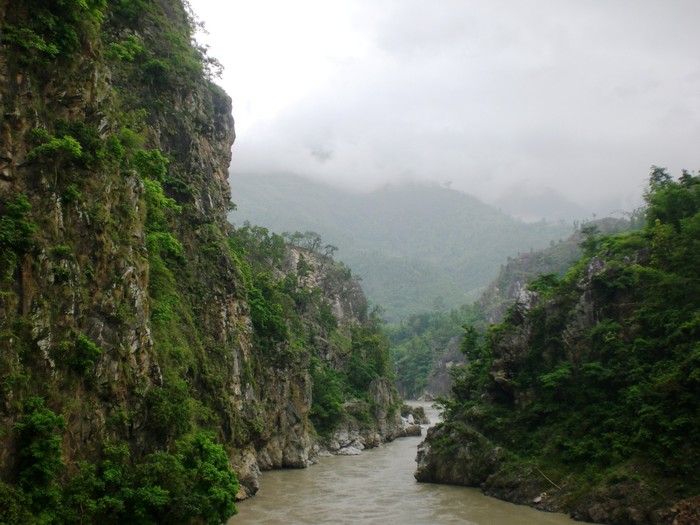 Gorge of Tamor river at Chintanng village, Dhankuta