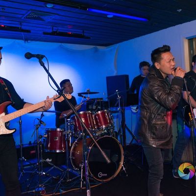 Pictures from Naren Limbu Boston Concert